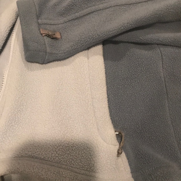 The North Face blue fleece jacket - Picture 5 of 6